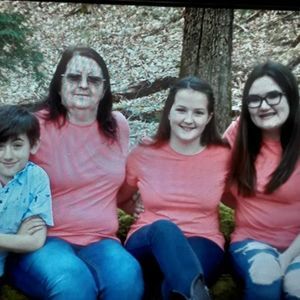 Meet your Posher, Janet